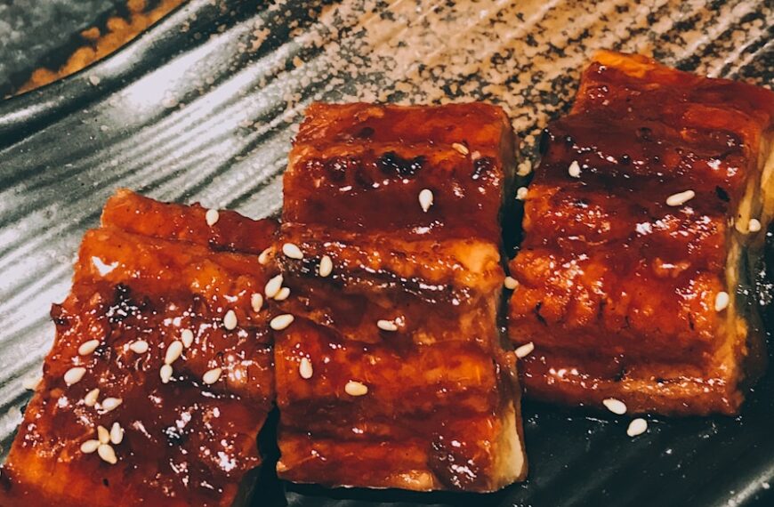 One-Pan Honey Soy Salmon & Veg
